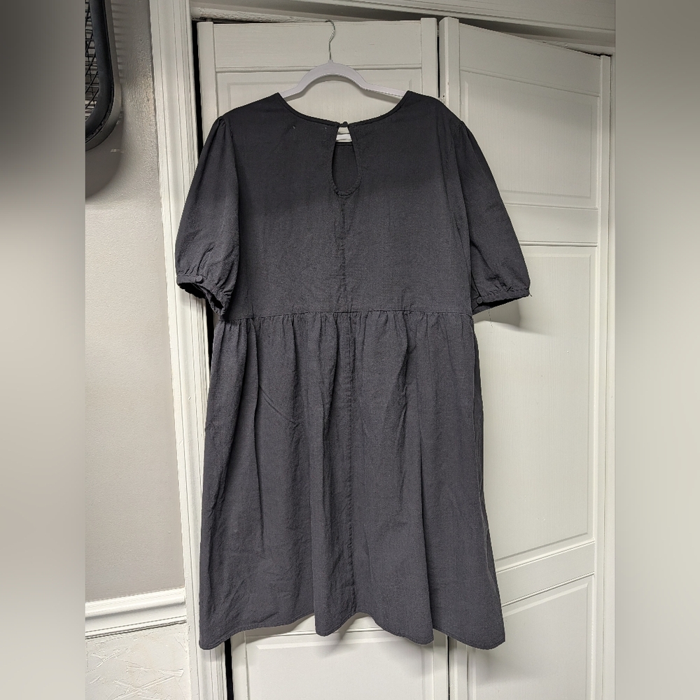 tradlands nico 2.0 balloon sleeve dress In Black - Picture 2 of 4